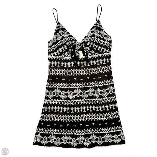 Dress Designer By Alice + Olivia In Black & White, Size: M