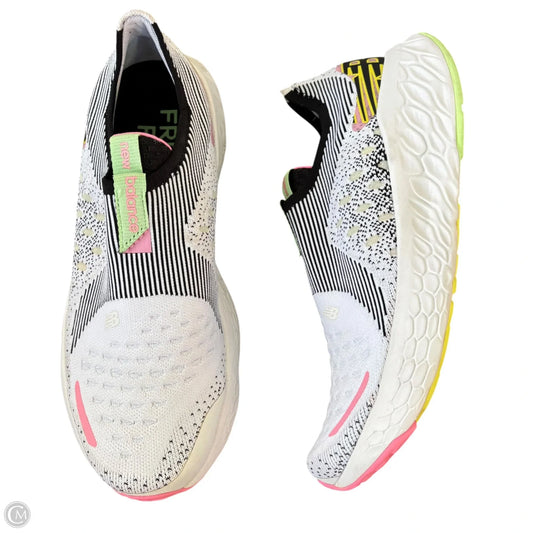 Shoes Athletic By New Balance In Black & White, Size: 10