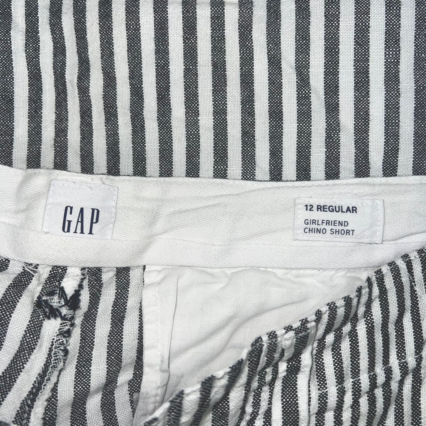 Striped Pattern Shorts By Gap, Size: L