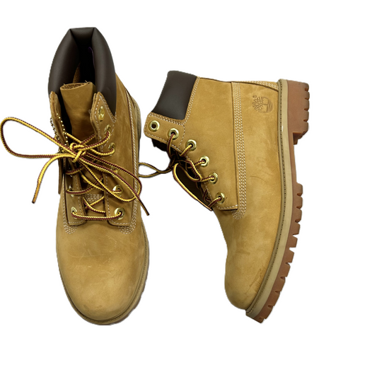 Boots Snow By Timberland  Size: 7