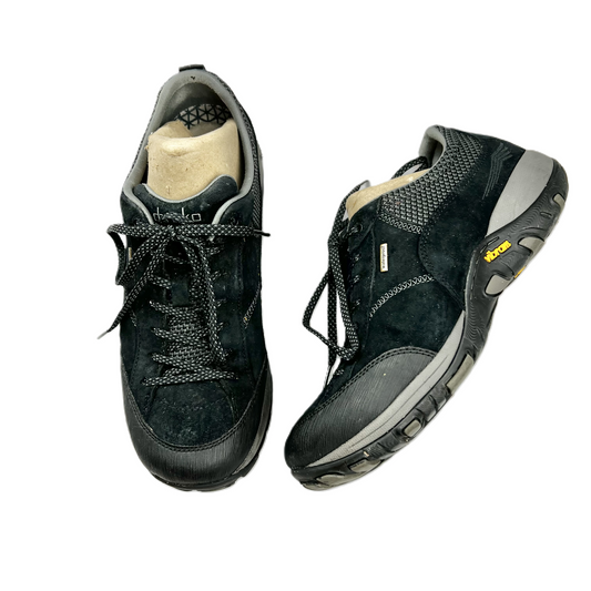 Black & Grey Shoes Hiking By Dansko, Size: 8.5