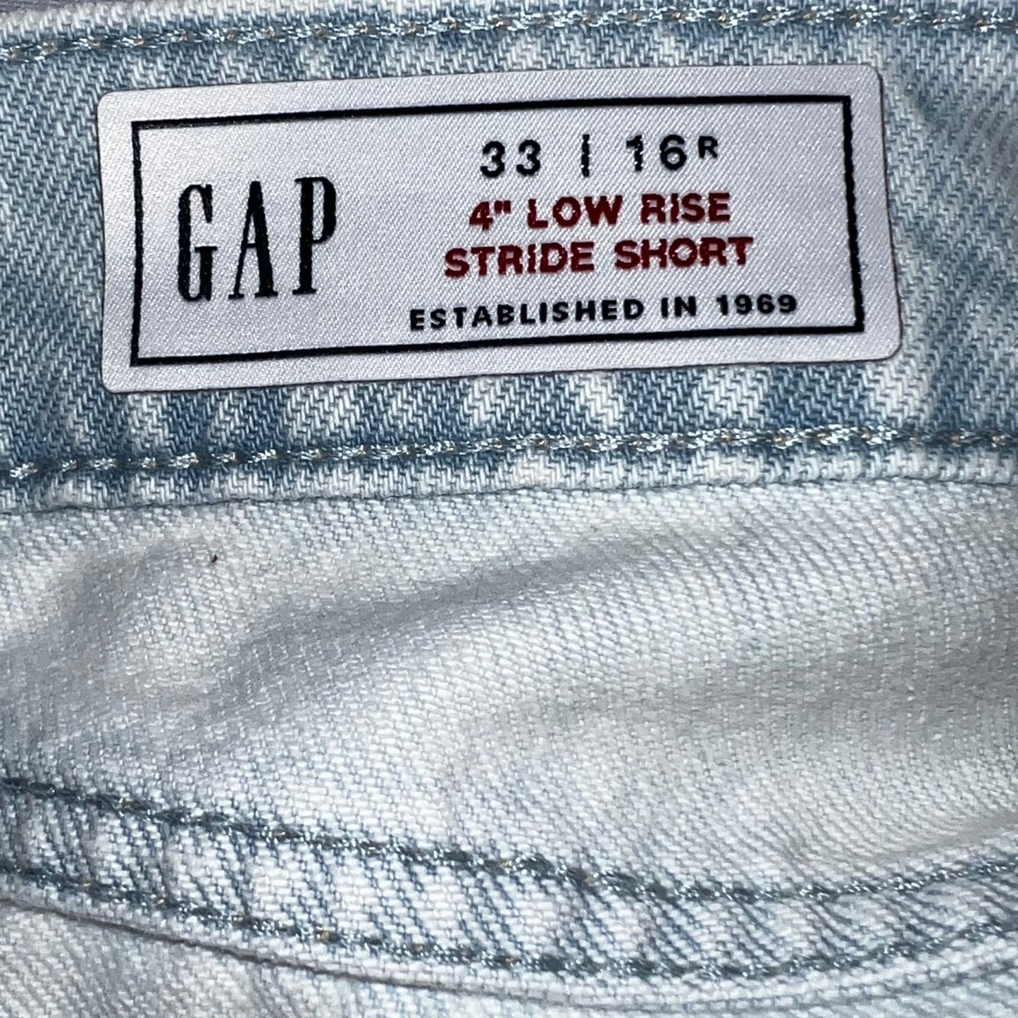 Blue Denim Shorts By Gap, Size: 16