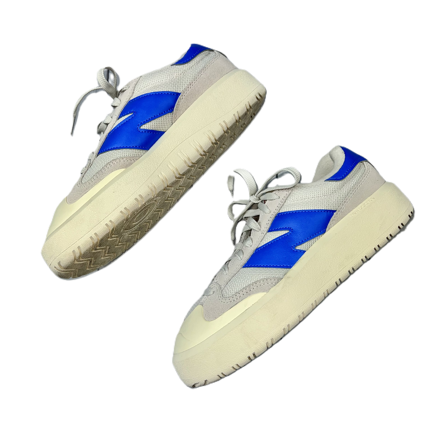 Blue & Cream Shoes Sneakers By New Balance, Size: 7