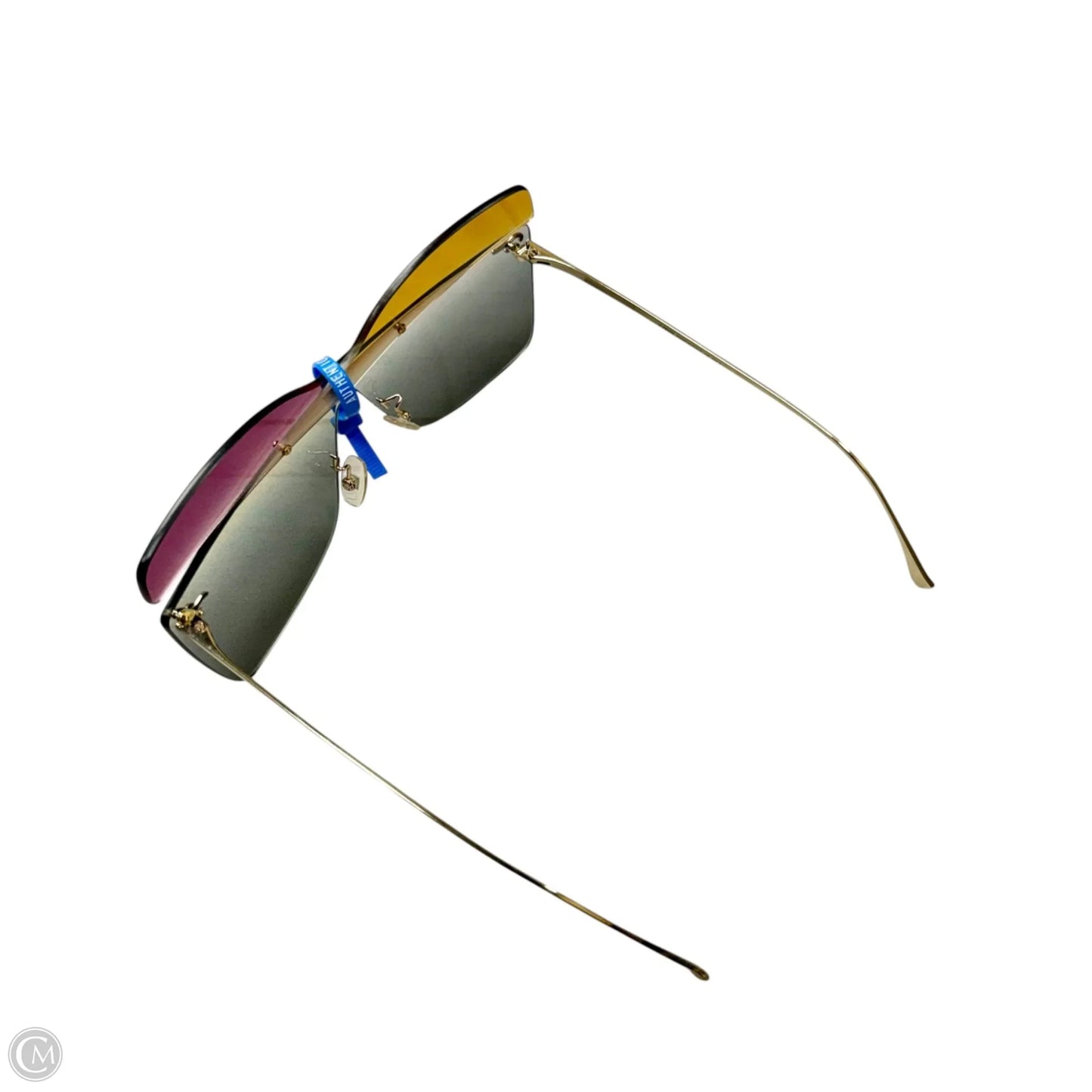 Sunglasses Luxury Designer By Fendi, Size: Large