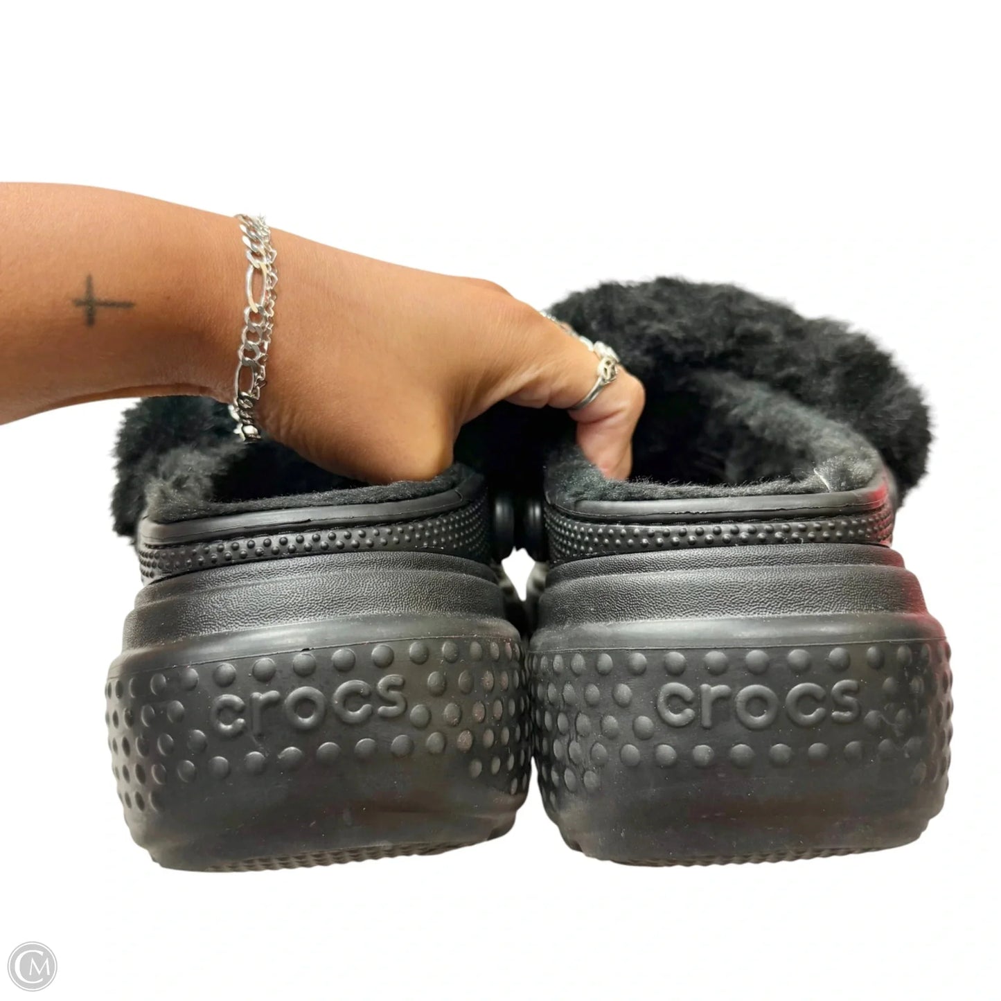 Sandals Flats By Crocs In Black, Size: 11