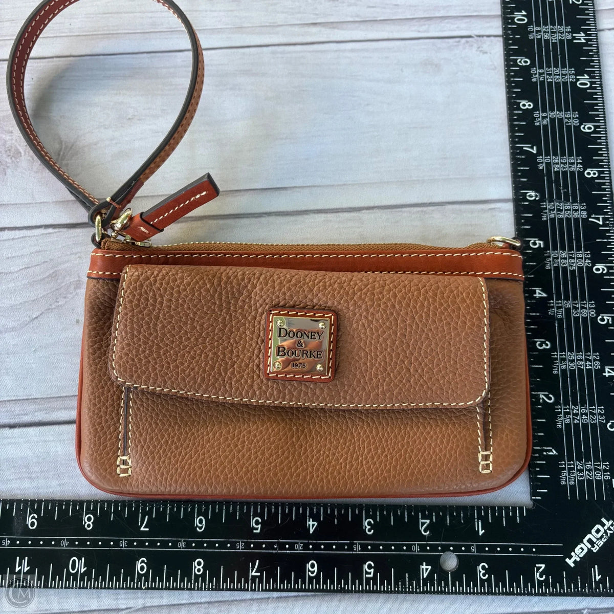 Wristlet Designer By Dooney And Bourke, Size: Small