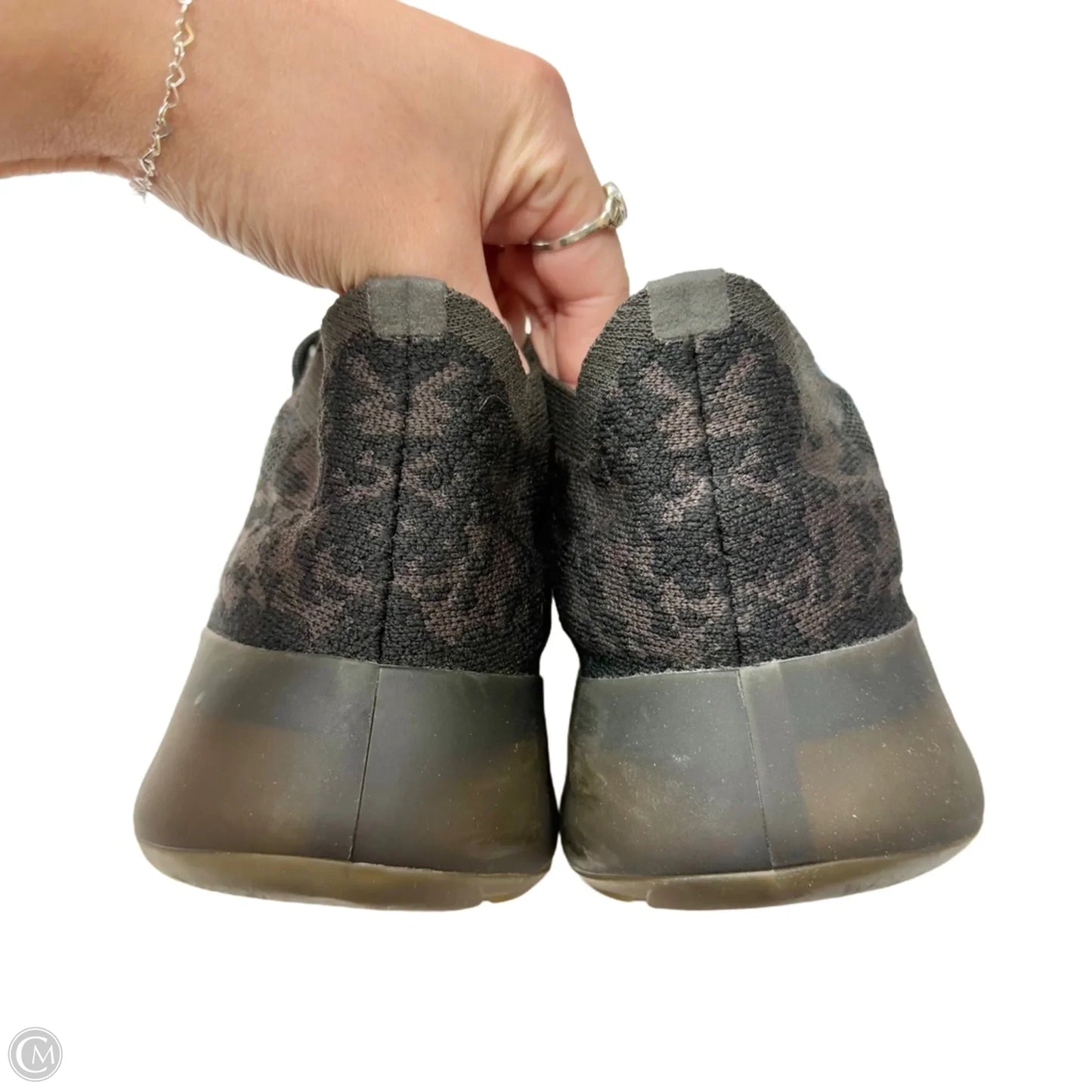 Shoes Luxury Designer By Yeezy In Black & Brown, Size: 10