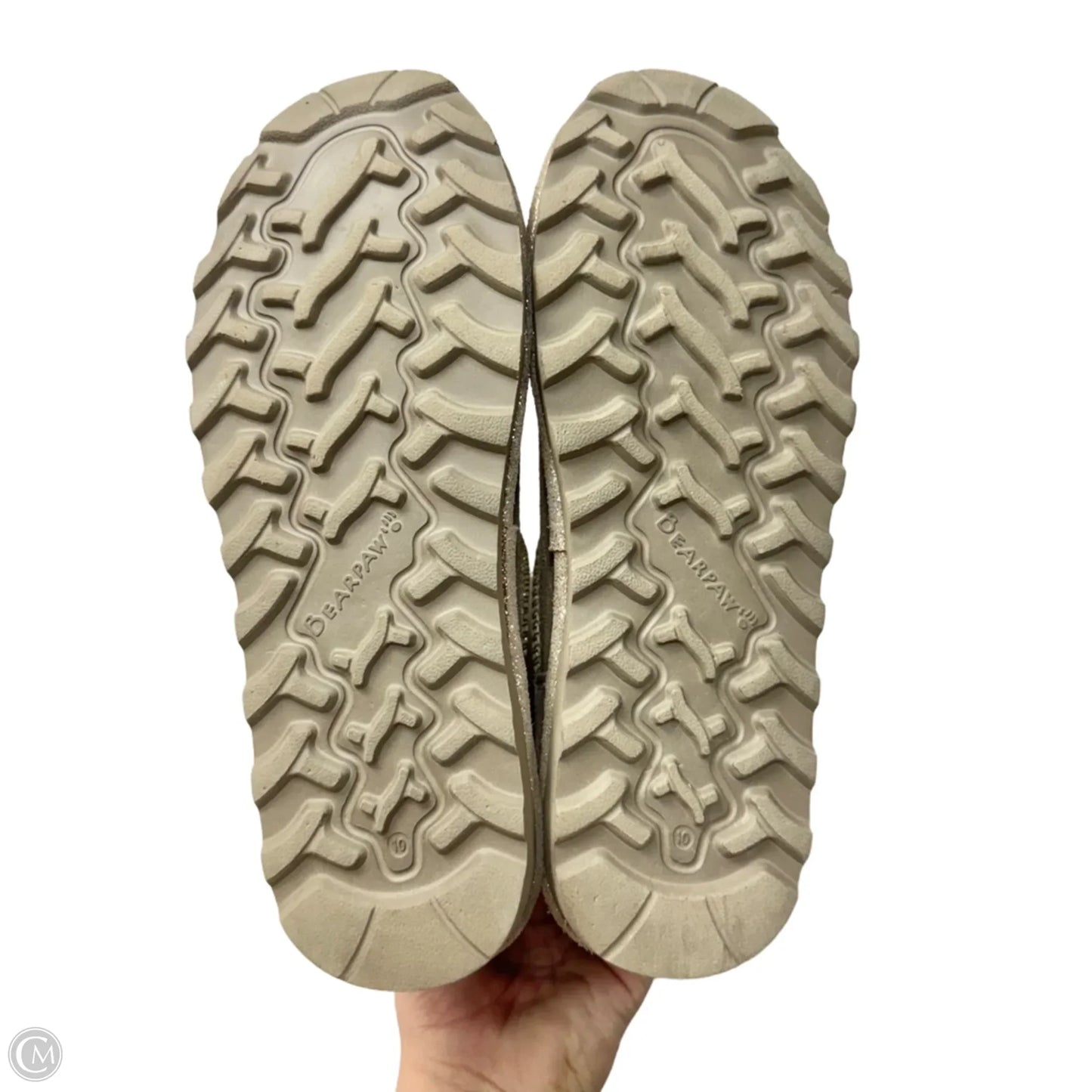 Boots Snow By Bearpaw In Gold