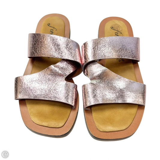 Sandals Flats By Free People In Brown & Pink, Size: 5.5