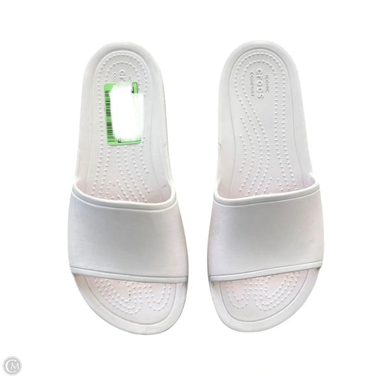 Sandals Flats By Crocs In Pink, Size: 8