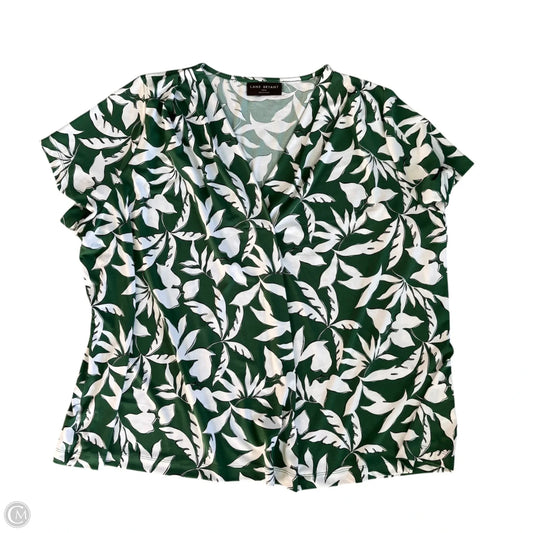 Top Short Sleeve By Lane Bryant In Green & White, Size: 1x