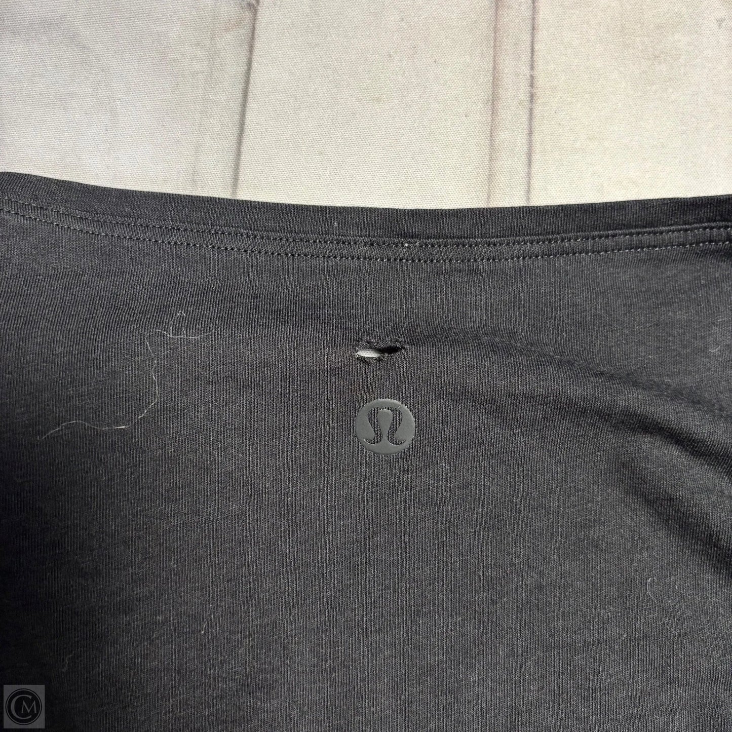 Athletic Top Short Sleeve By Lululemon In Black, Size: M