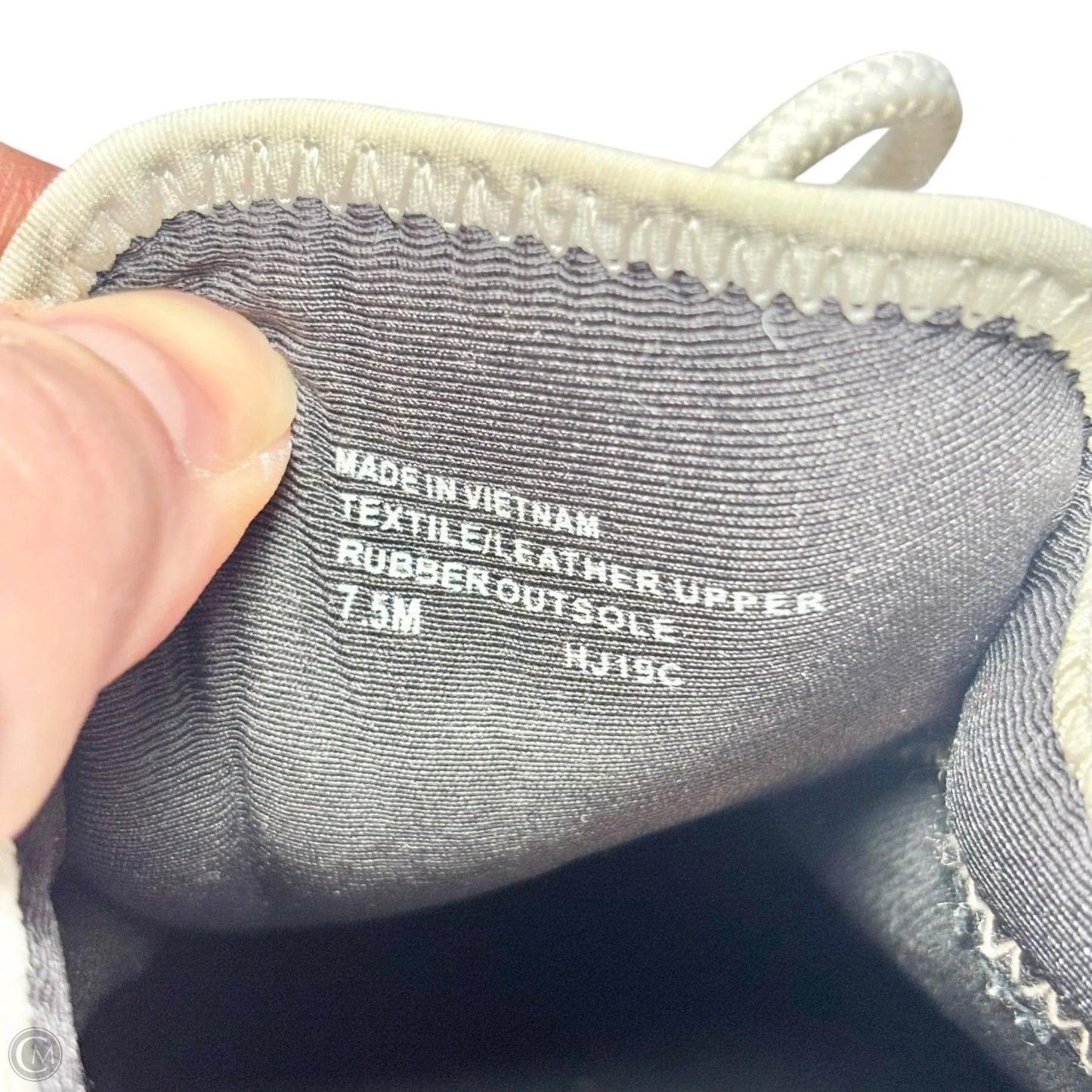 Shoes Sneakers By Michael By Michael Kors In Grey & White, Size: 7.5