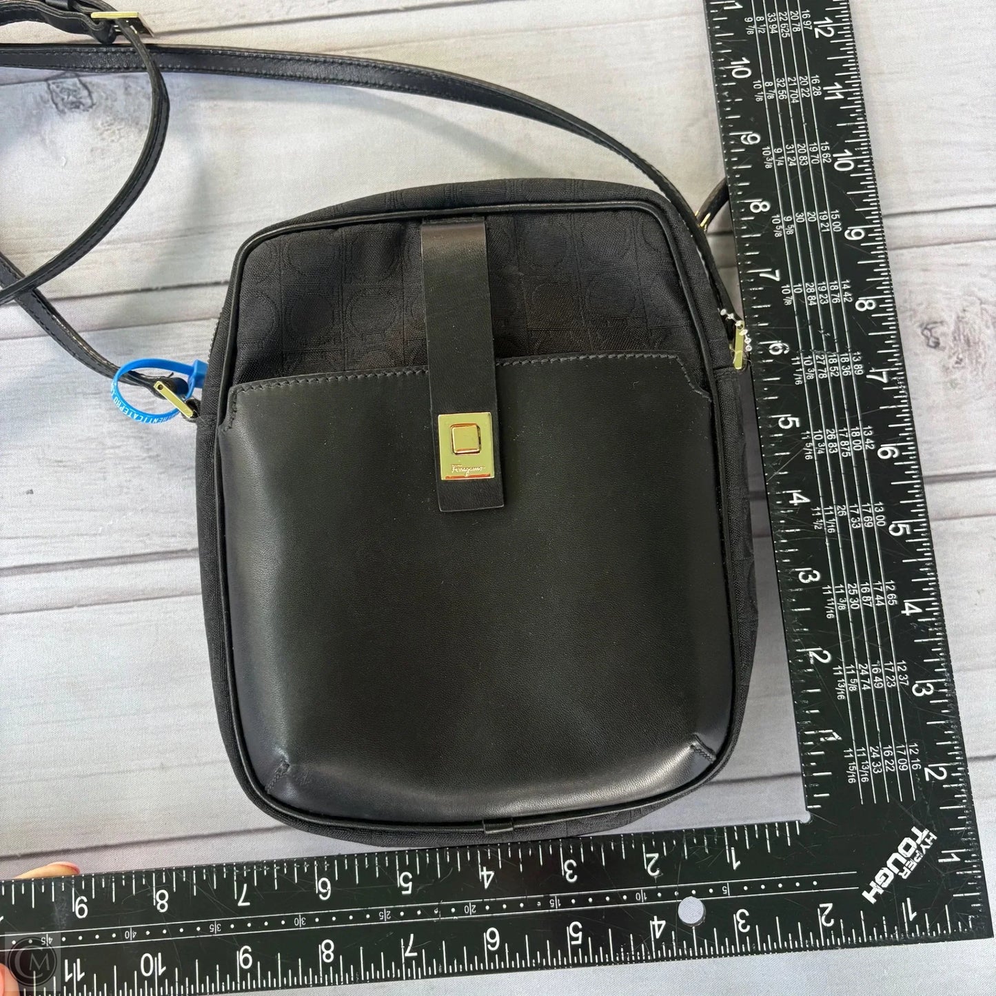 Crossbody Luxury Designer By Ferragamo, Size: Medium