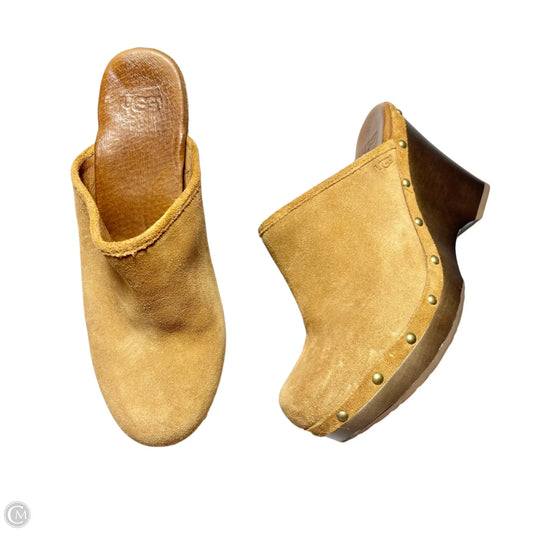 Shoes Designer By Ugg In Brown, Size: 9