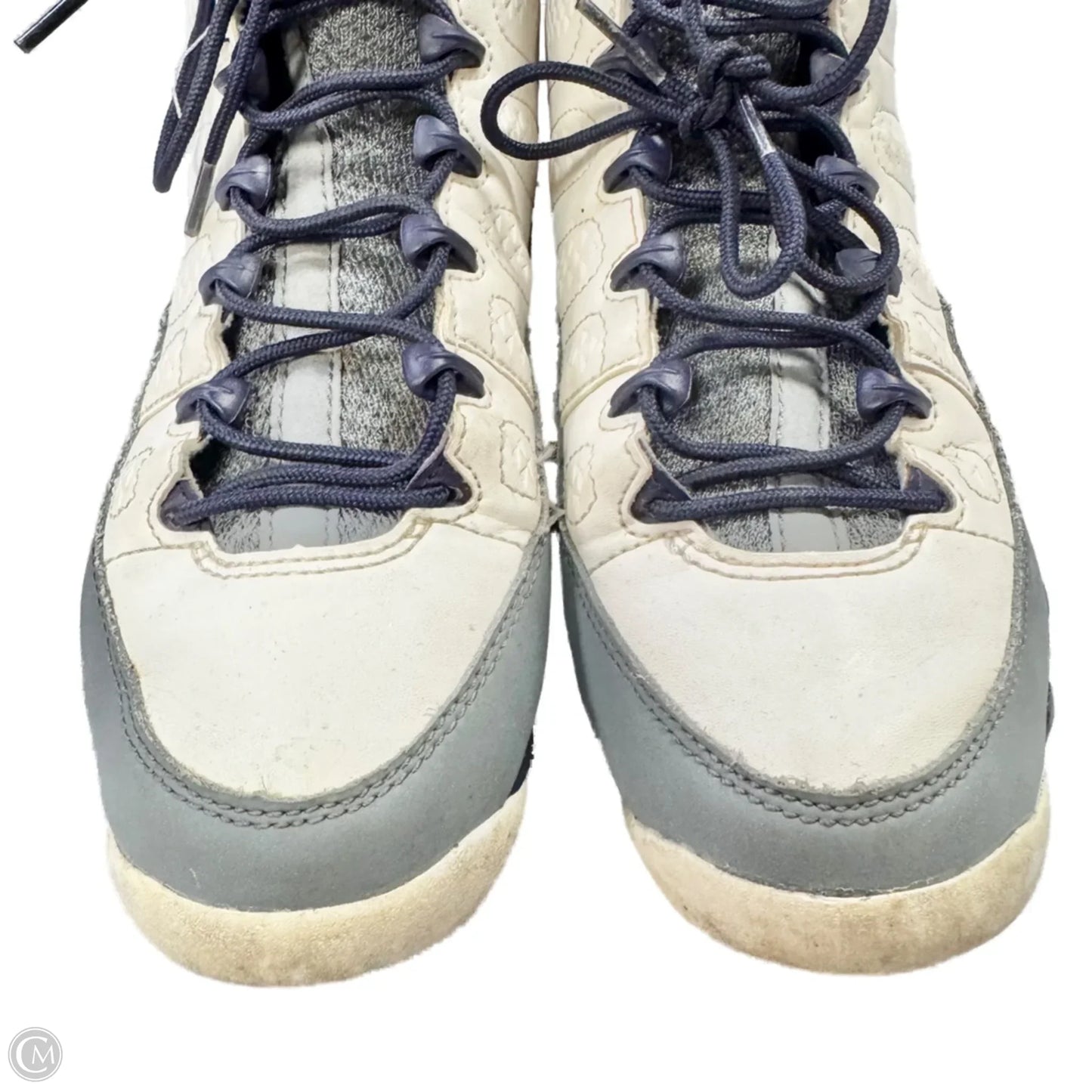 Shoes Luxury Designer By Jordan In Grey & White, Size: 7.5