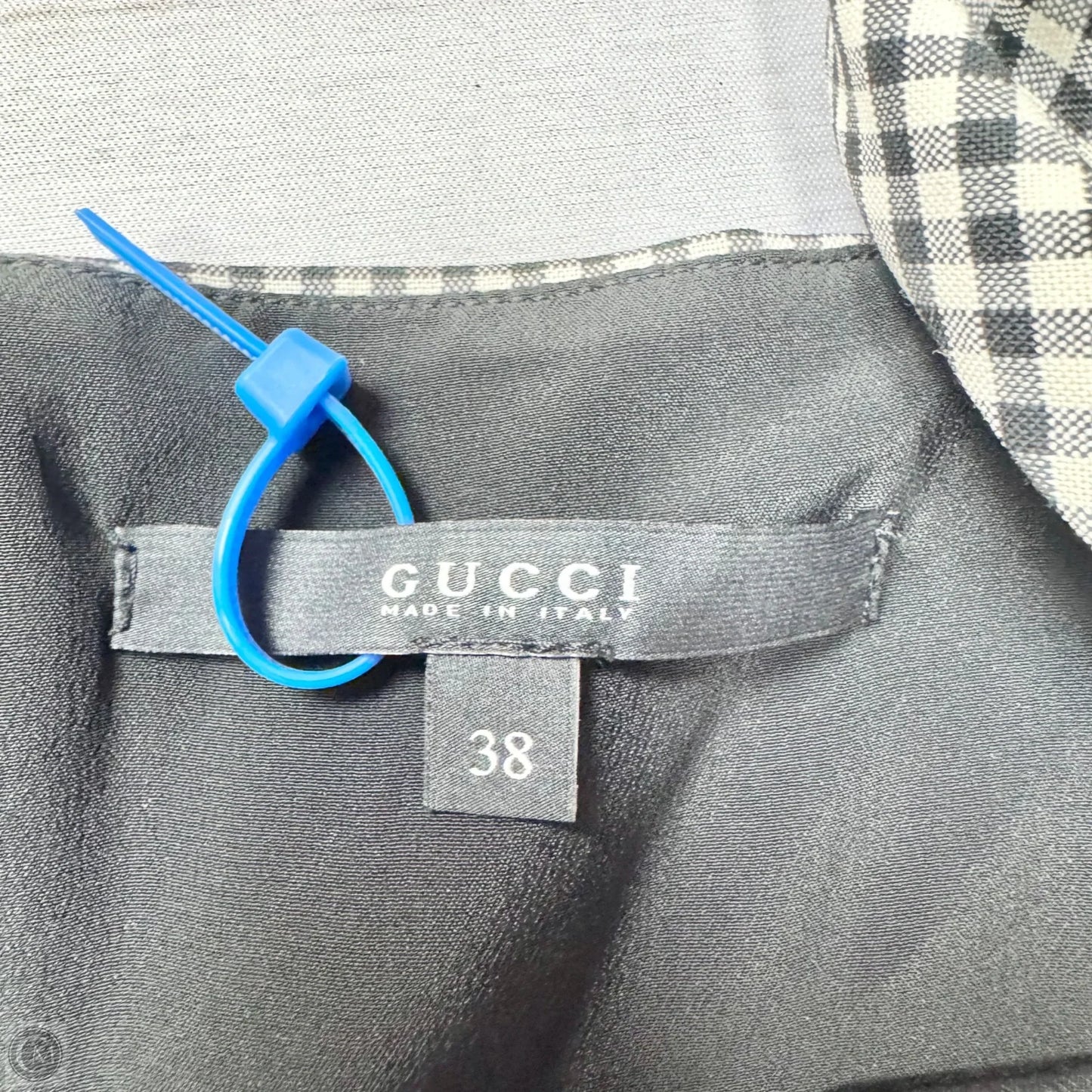 Dress Luxury Designer By Gucci In Black & Red, Size: Xs