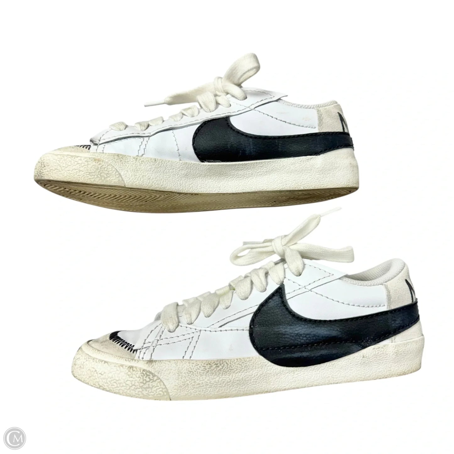 Shoes Sneakers By Nike In White, Size: 8.5