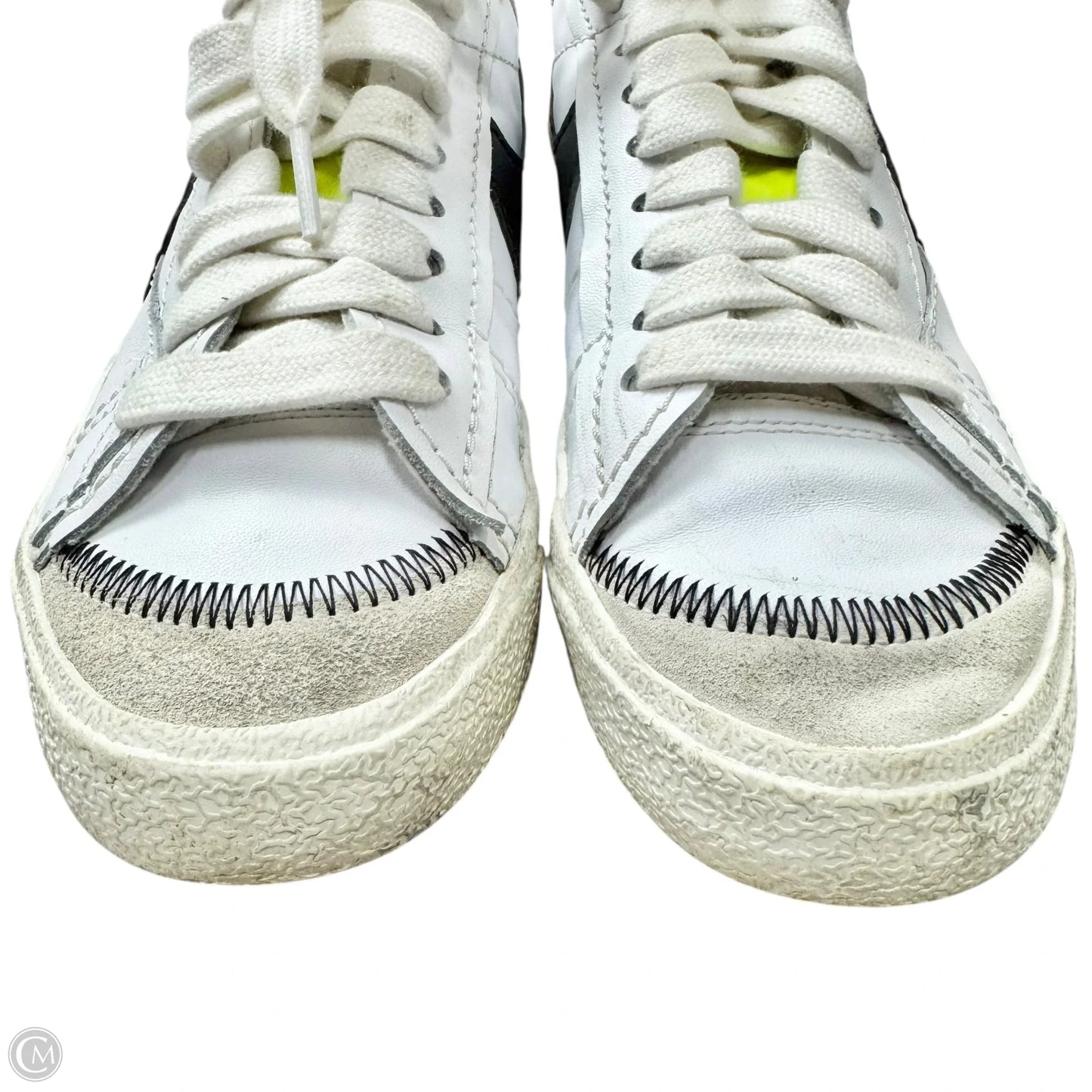 Shoes Sneakers By Nike In White, Size: 8.5