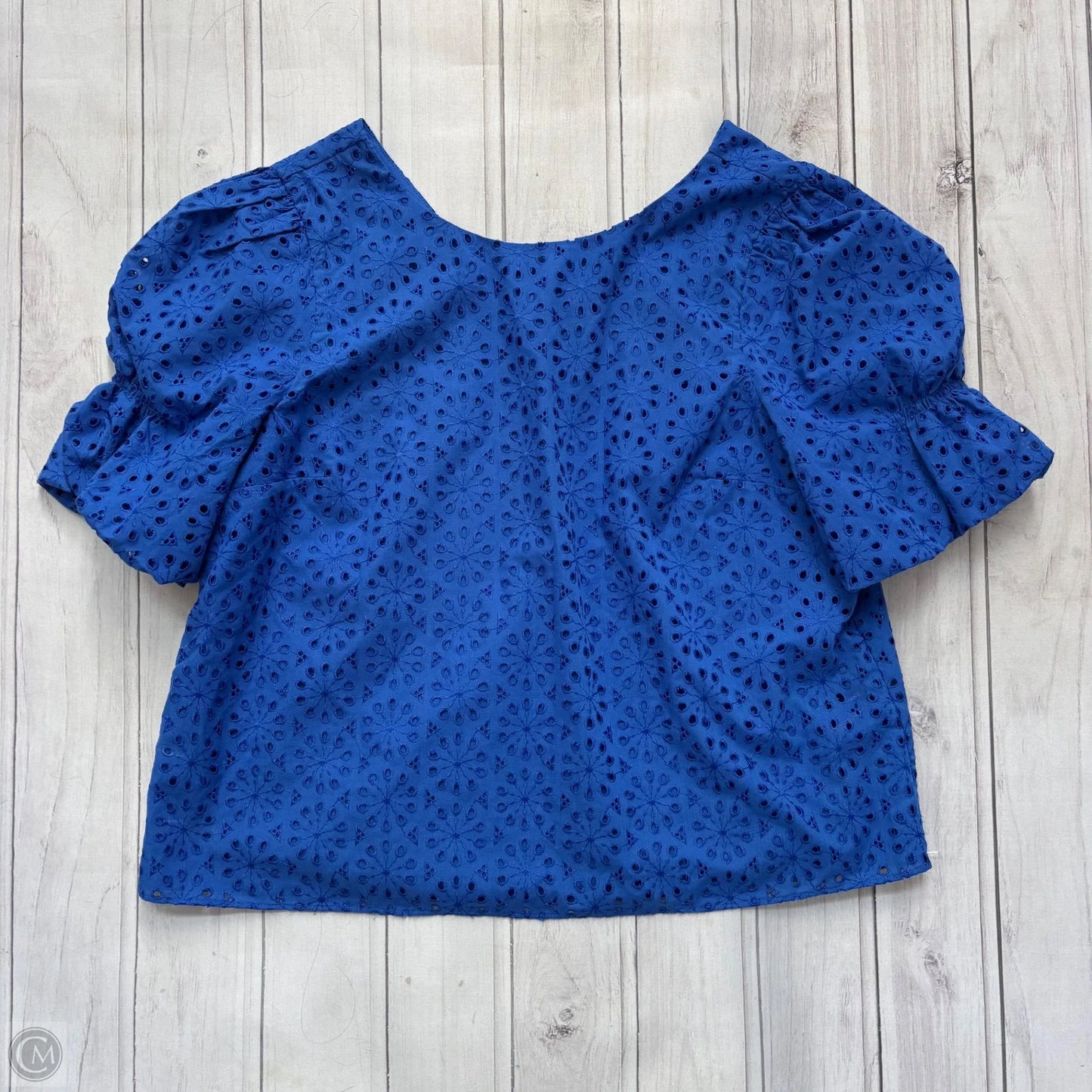 Top Short Sleeve Designer By Lilly Pulitzer In Blue, Size: Xl