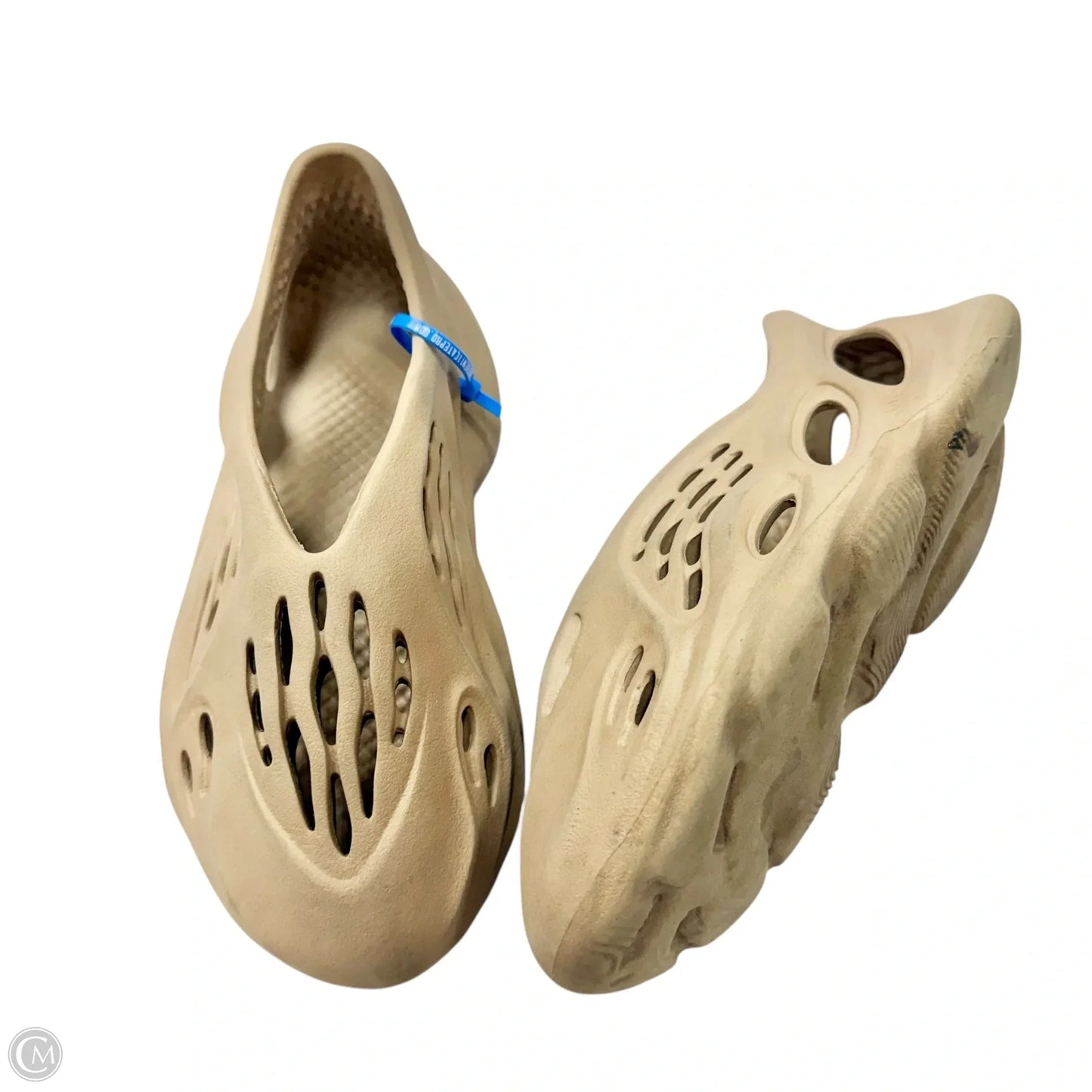 Shoes Luxury Designer By Yeezy In Tan, Size: 7