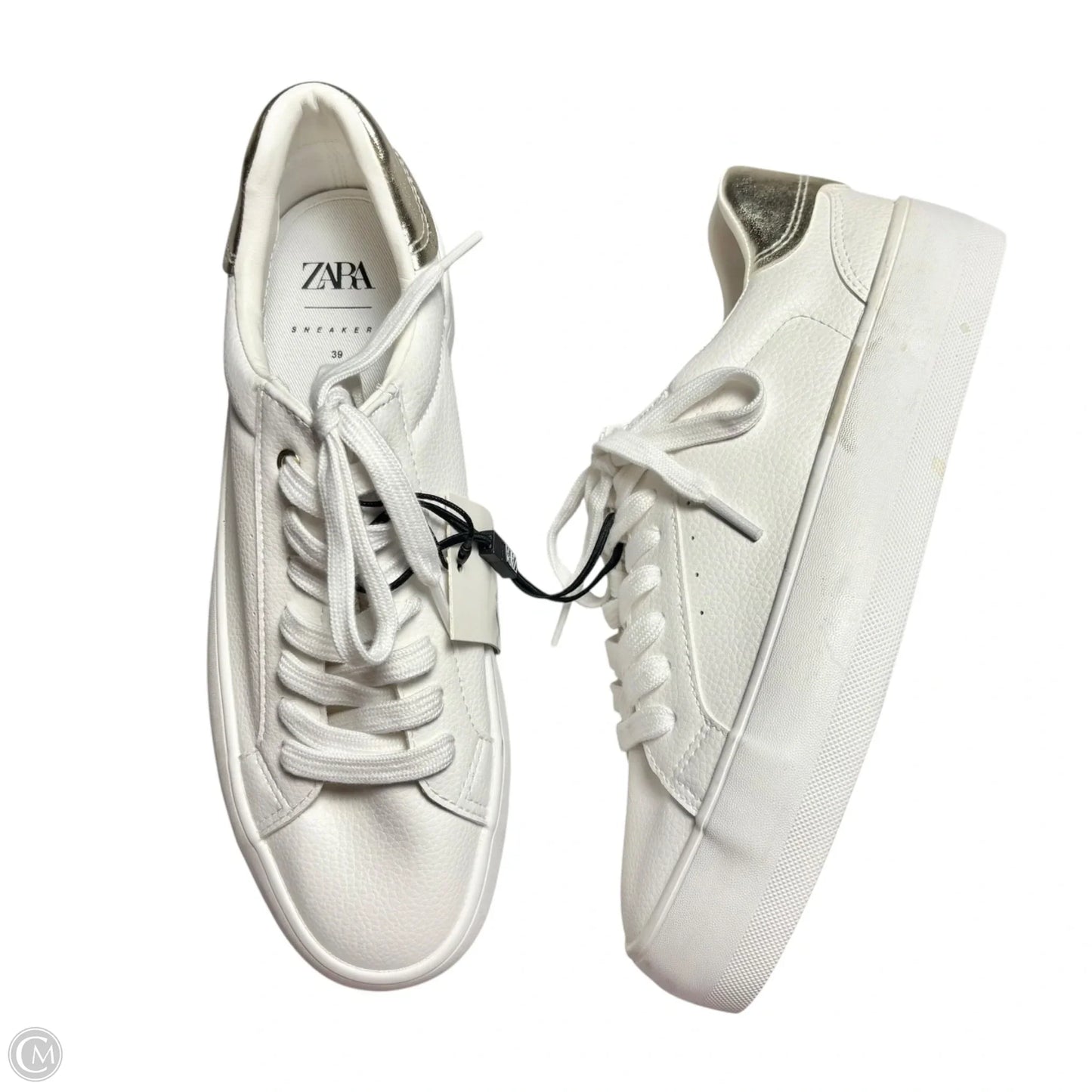 Shoes Sneakers By Zara In White, Size: 8.5
