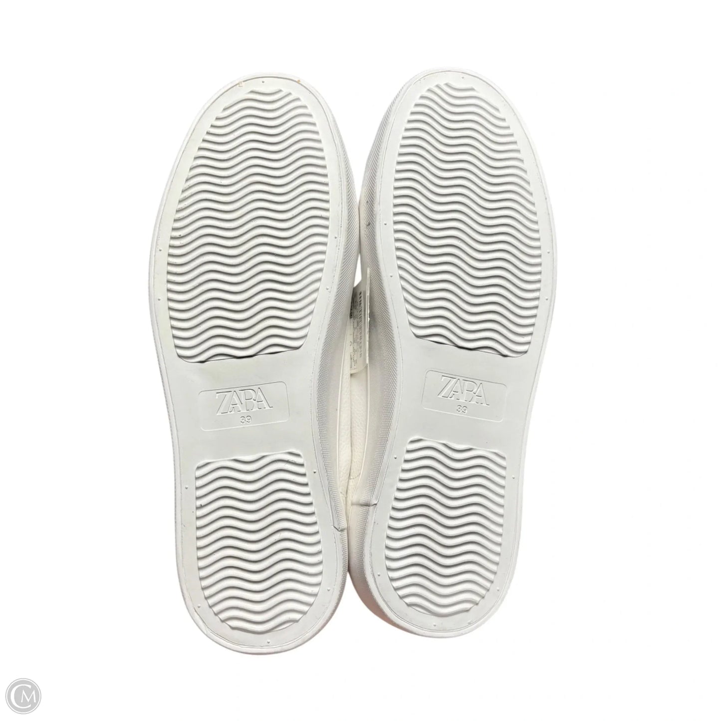 Shoes Sneakers By Zara In White, Size: 8.5