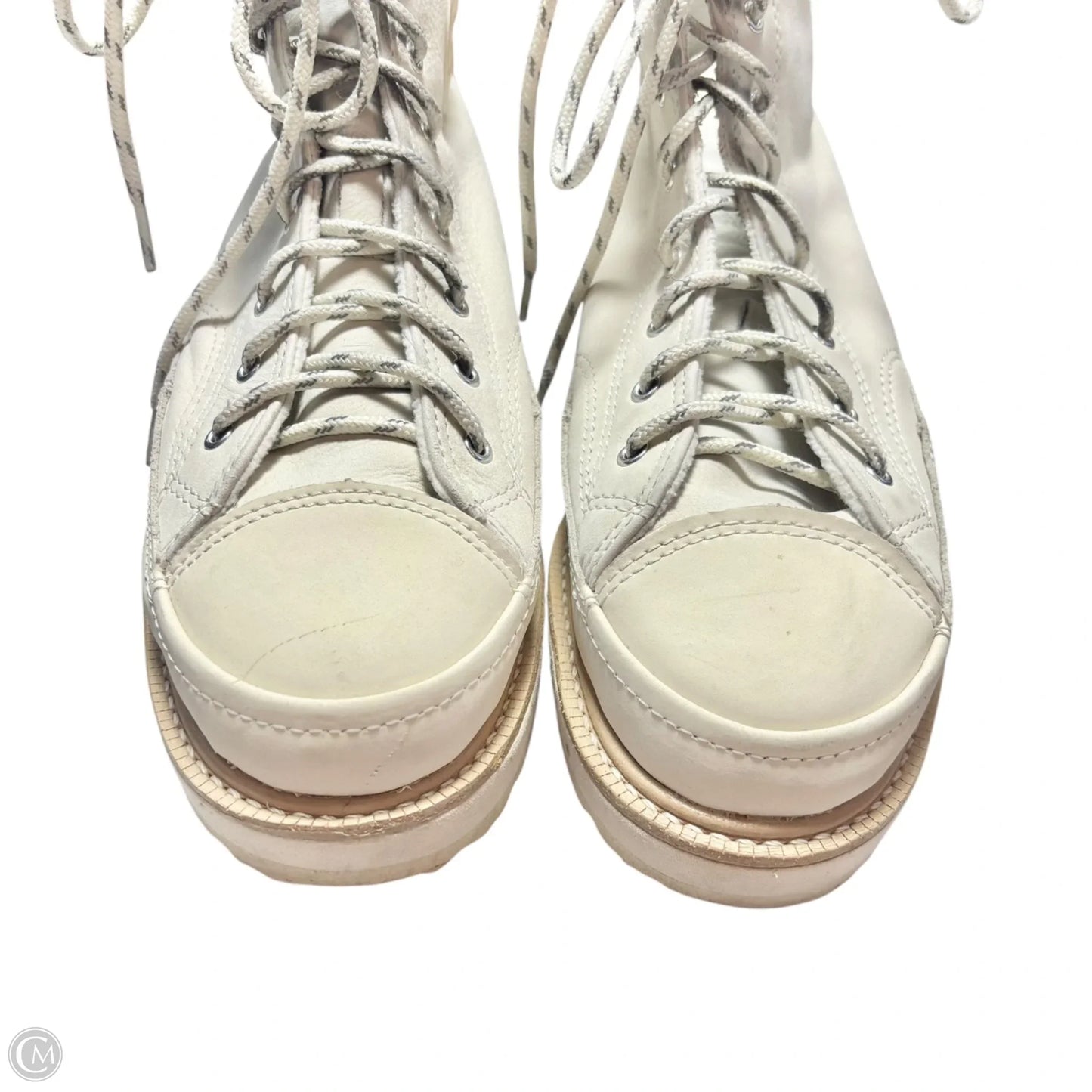 Boots Ankle Flats By Converse In Cream, Size: 7