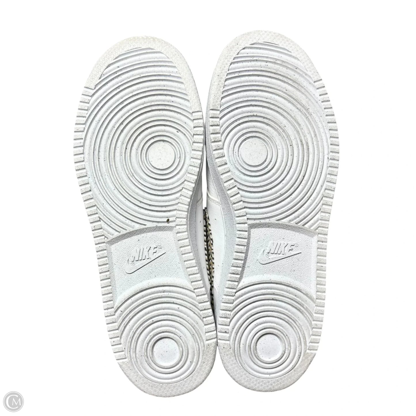 Shoes Sneakers By Nike In White, Size: 9.5