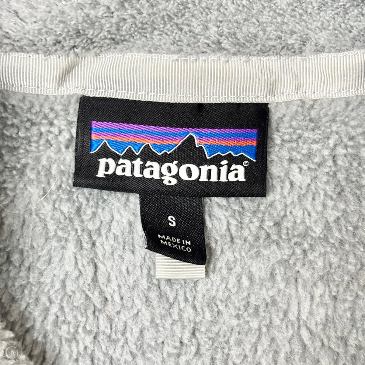 Sweatshirt Collar By Patagonia In Grey, Size: S