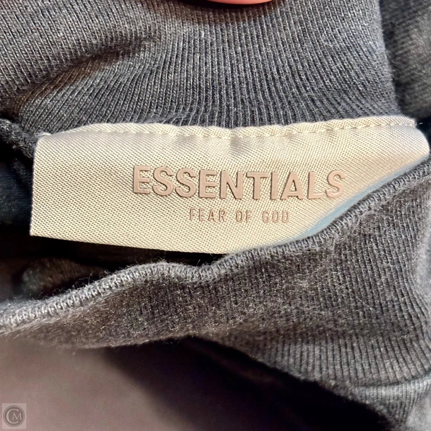 Top Long Sleeve By Essentials In Black, Size: S