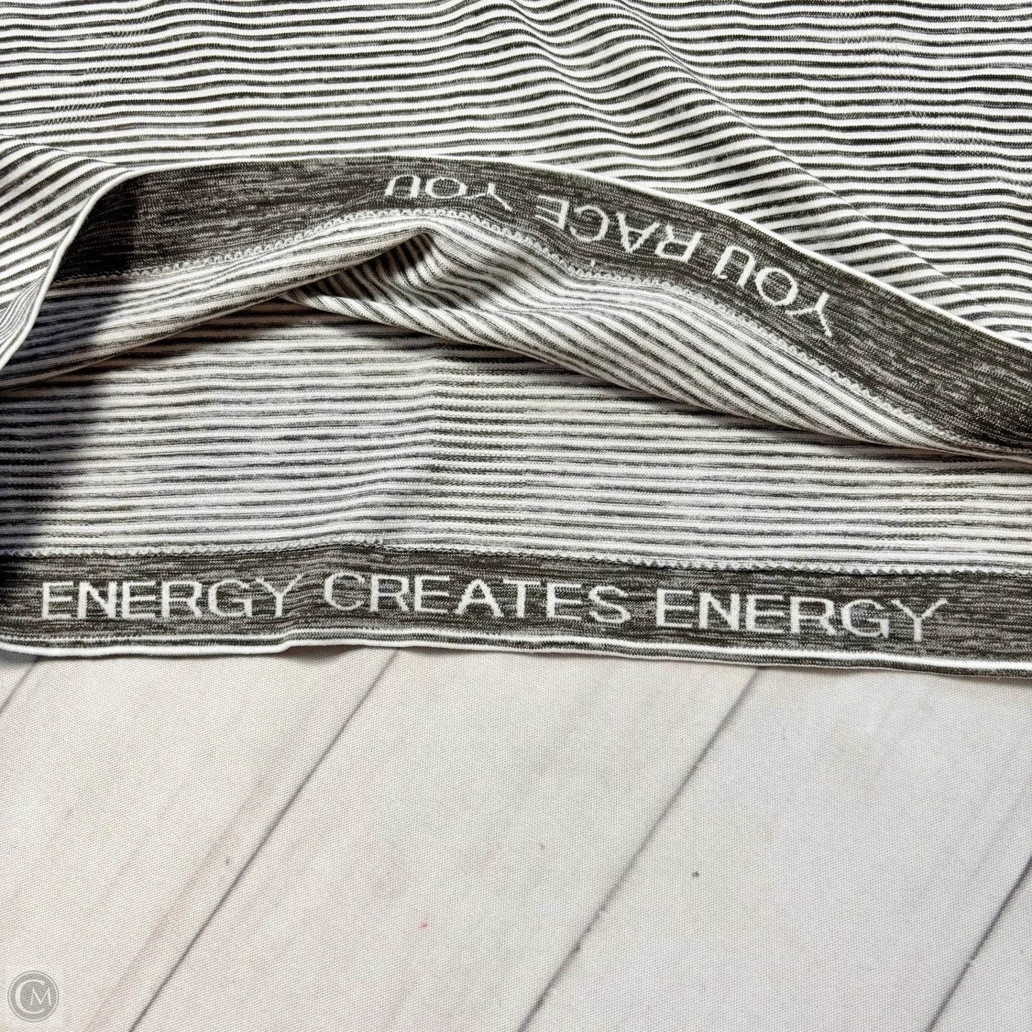 Athletic Top Long Sleeve Crewneck By Lululemon In Striped Pattern, Size: S