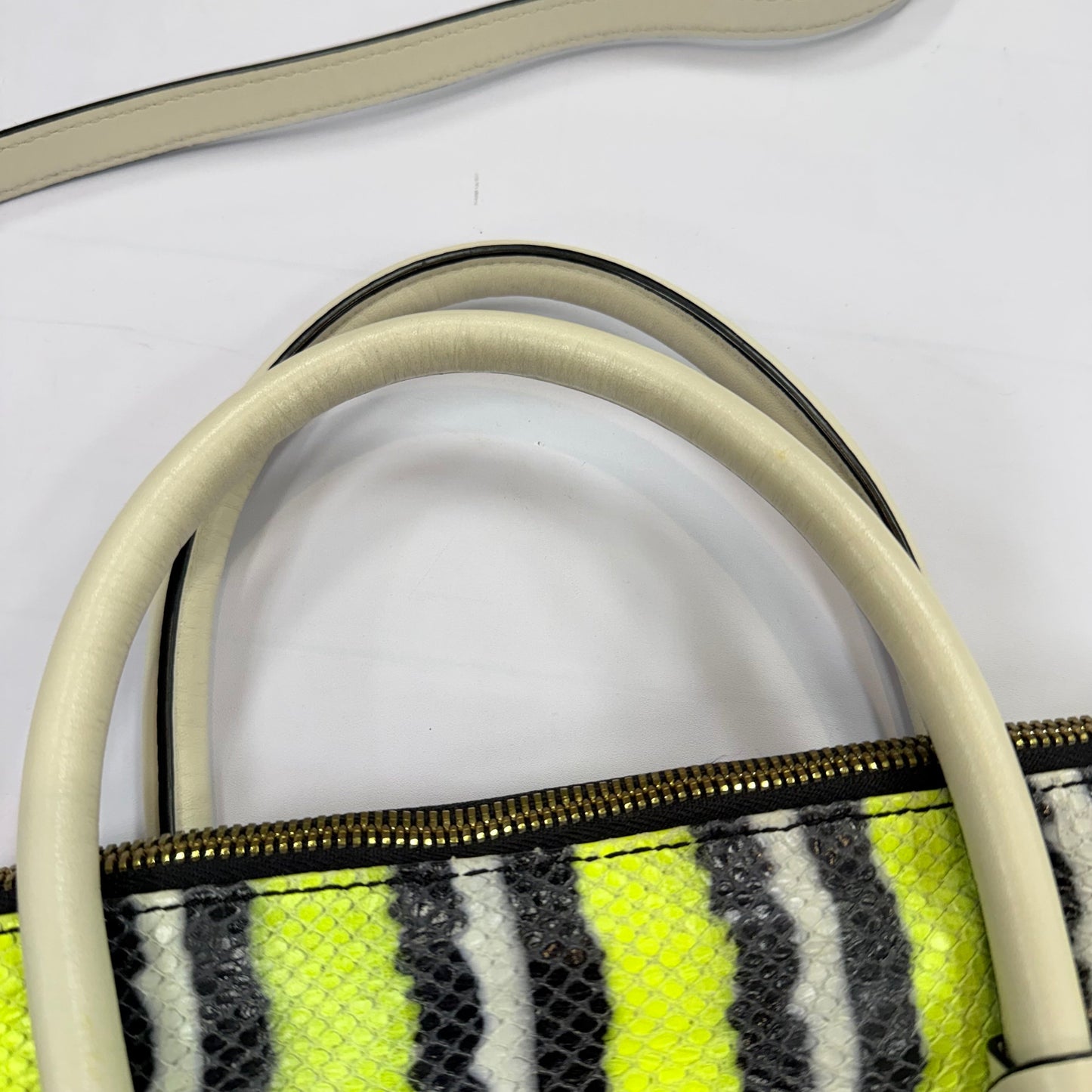 Handbag Designer By Marc By Marc Jacobs, Size: Medium