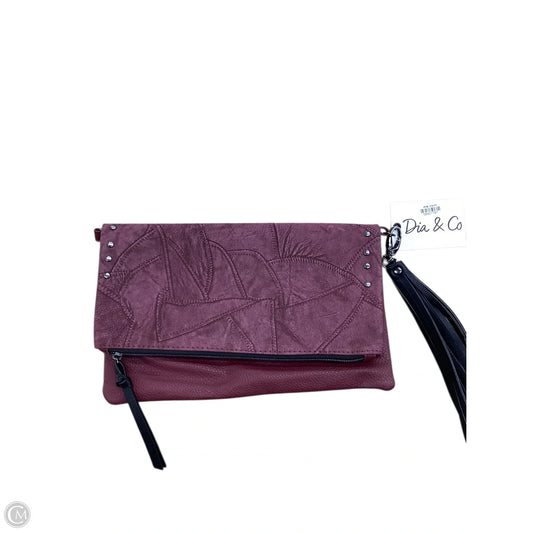 Clutch By Clothes Mentor, Size: Medium