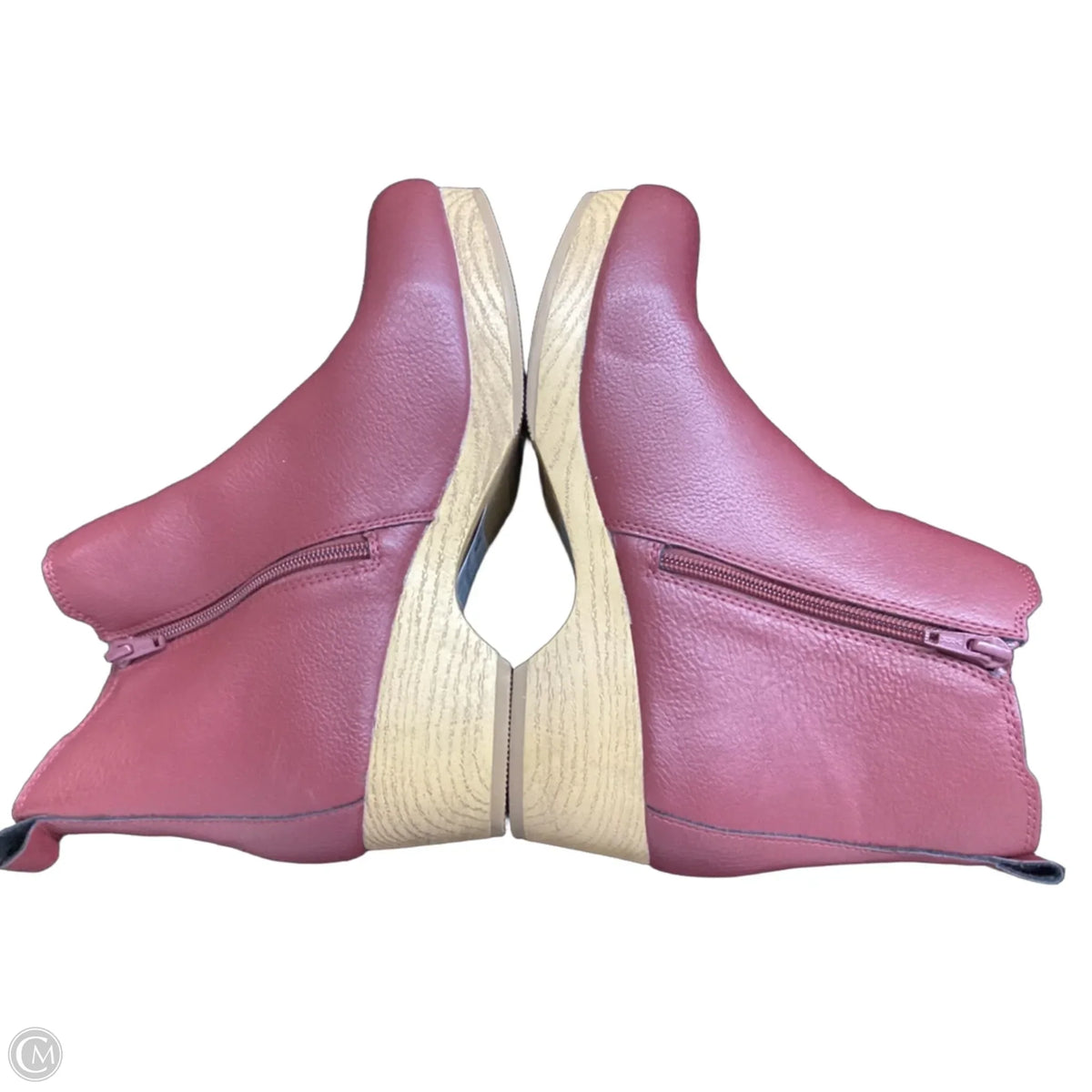 Boots Ankle Heels By Universal Thread In Maroon, Size: 9.5
