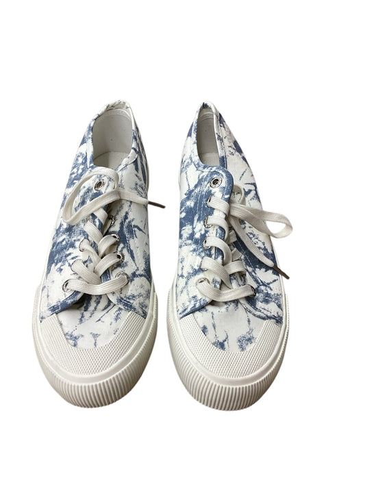 Shoes Sneakers By Clothes Mentor In Blue & White, Size: 10