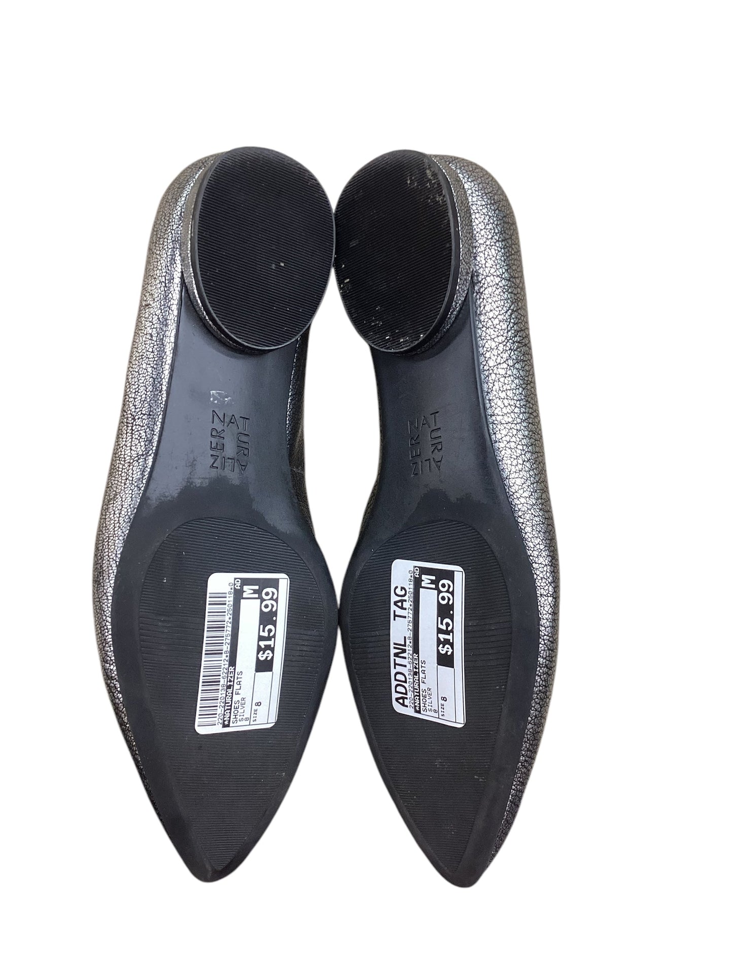 Shoes Flats By Naturalizer In Silver, Size: 8