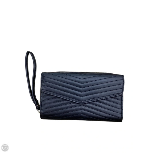 Wallet By Clothes Mentor, Size: Large