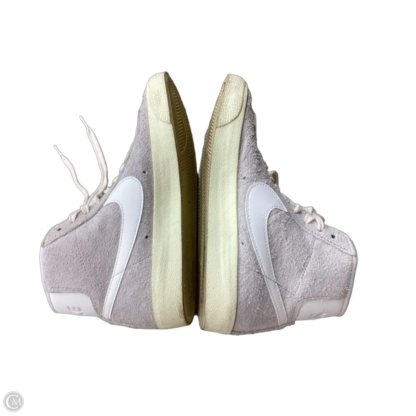 Shoes Sneakers By Nike In Beige, Size: 7
