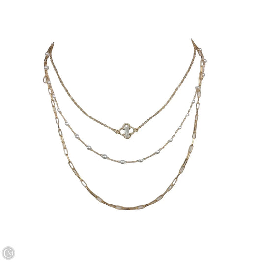 Necklace Layered By Clothes Mentor