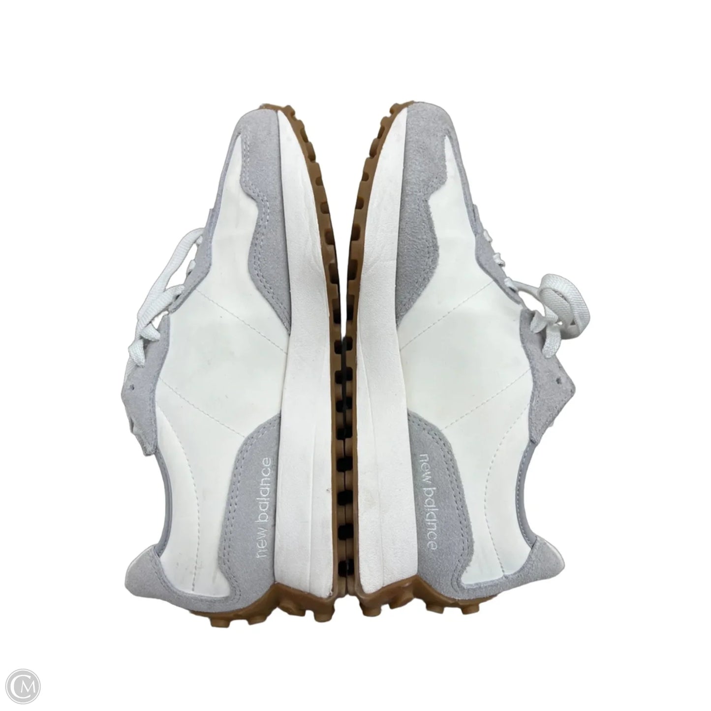Shoes Athletic By New Balance In Grey & White, Size: 8.5