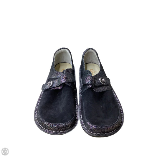 Shoes Flats By Alegria In Black, Size: 10