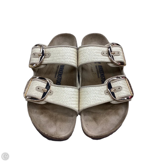 Sandals Flats By Birkenstock In Cream, Size: 10