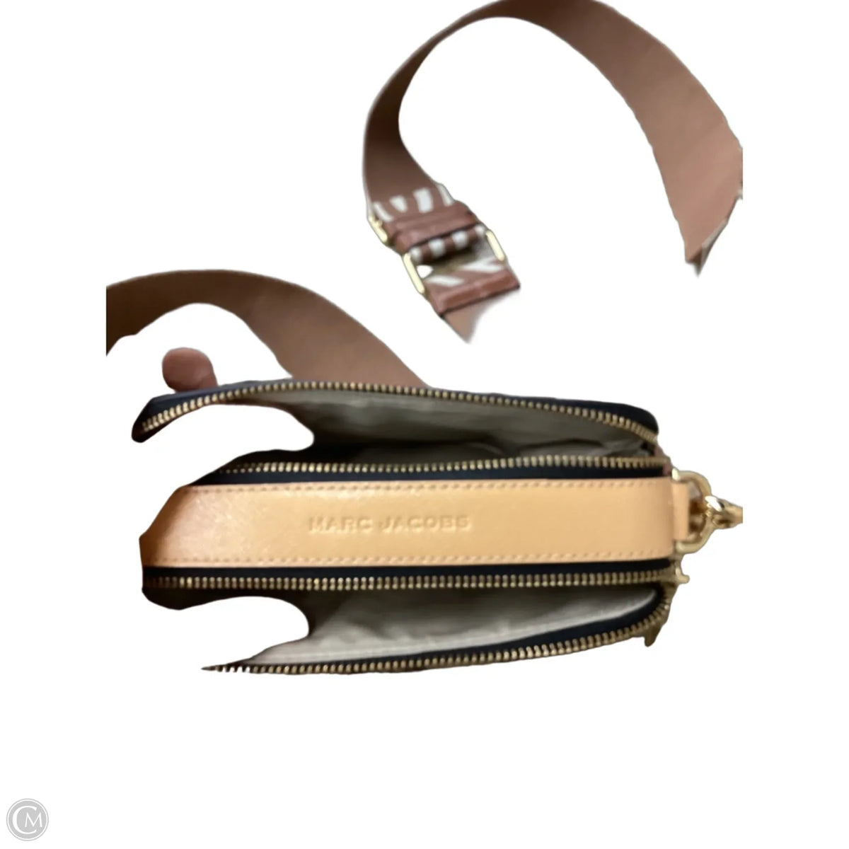 Crossbody Luxury Designer By Marc Jacobs, Size: Small