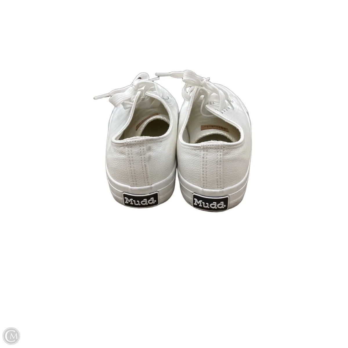 Shoes Sneakers By Mudd In White, Size: 9