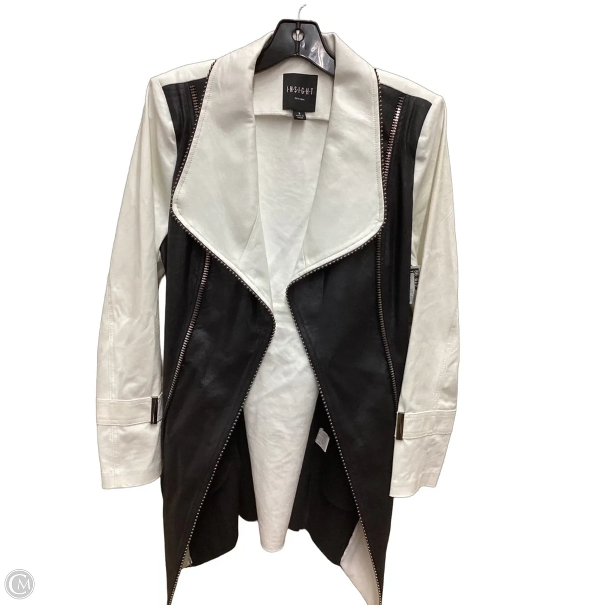 Jacket Moto By Clothes Mentor In Black & White, Size: 8