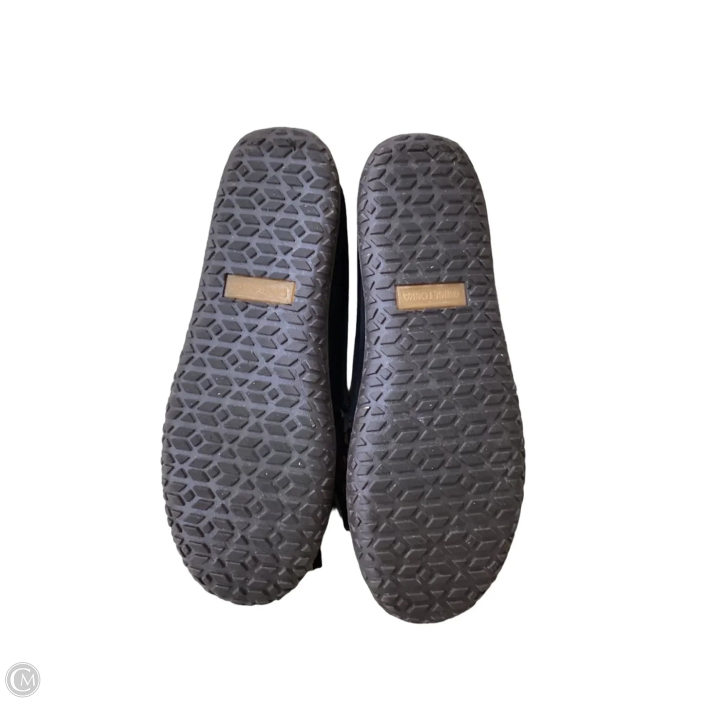 Shoes Flats By Minnetonka In Black, Size: 8