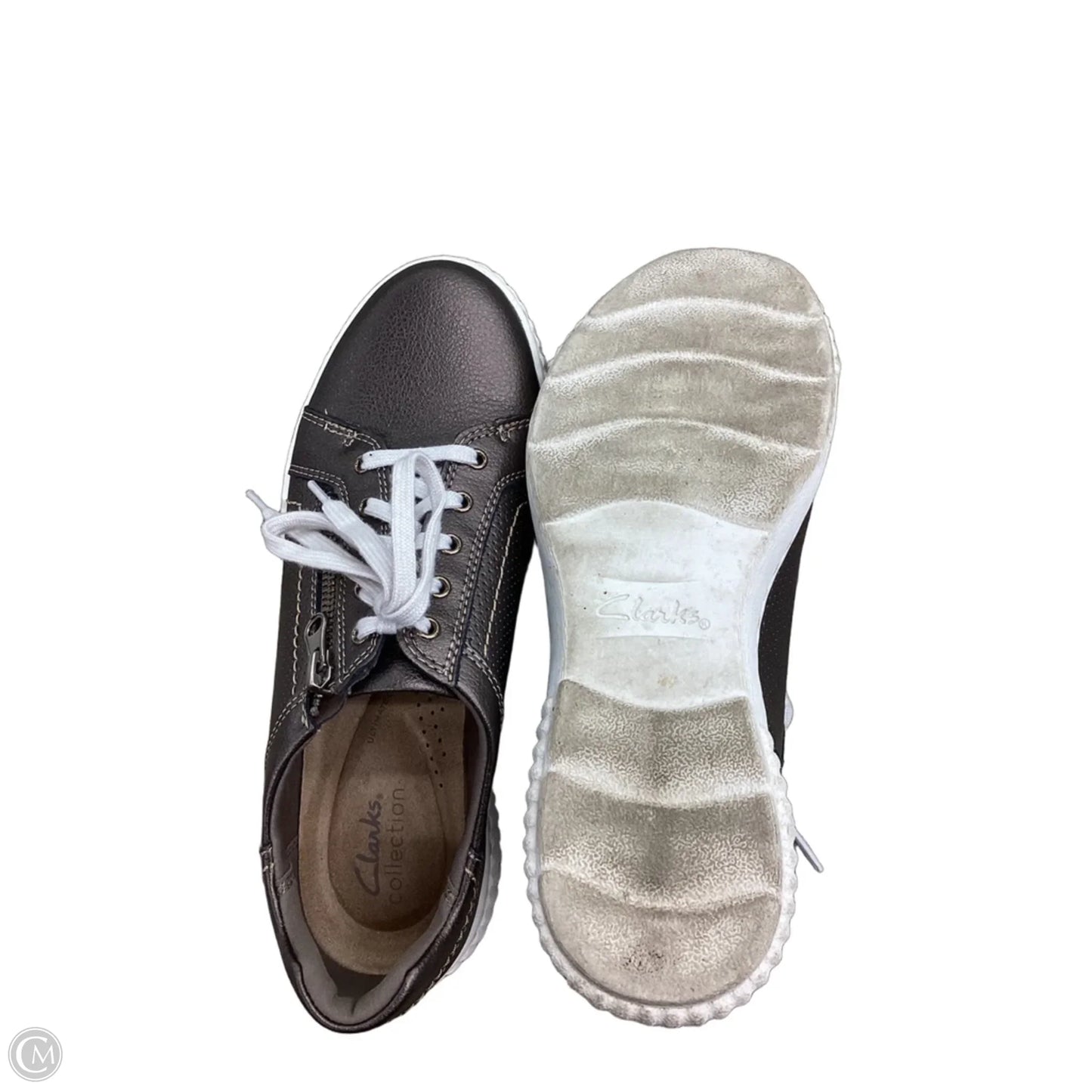 Shoes Sneakers By Clarks In Bronze, Size: 7.5