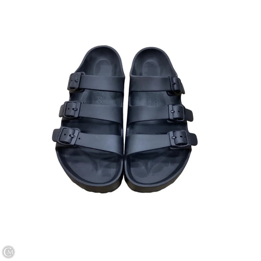 Sandals Flats By Birkenstock In Black, Size: 10.5