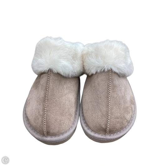 Slippers By Easy Spirit In Beige, Size: 7